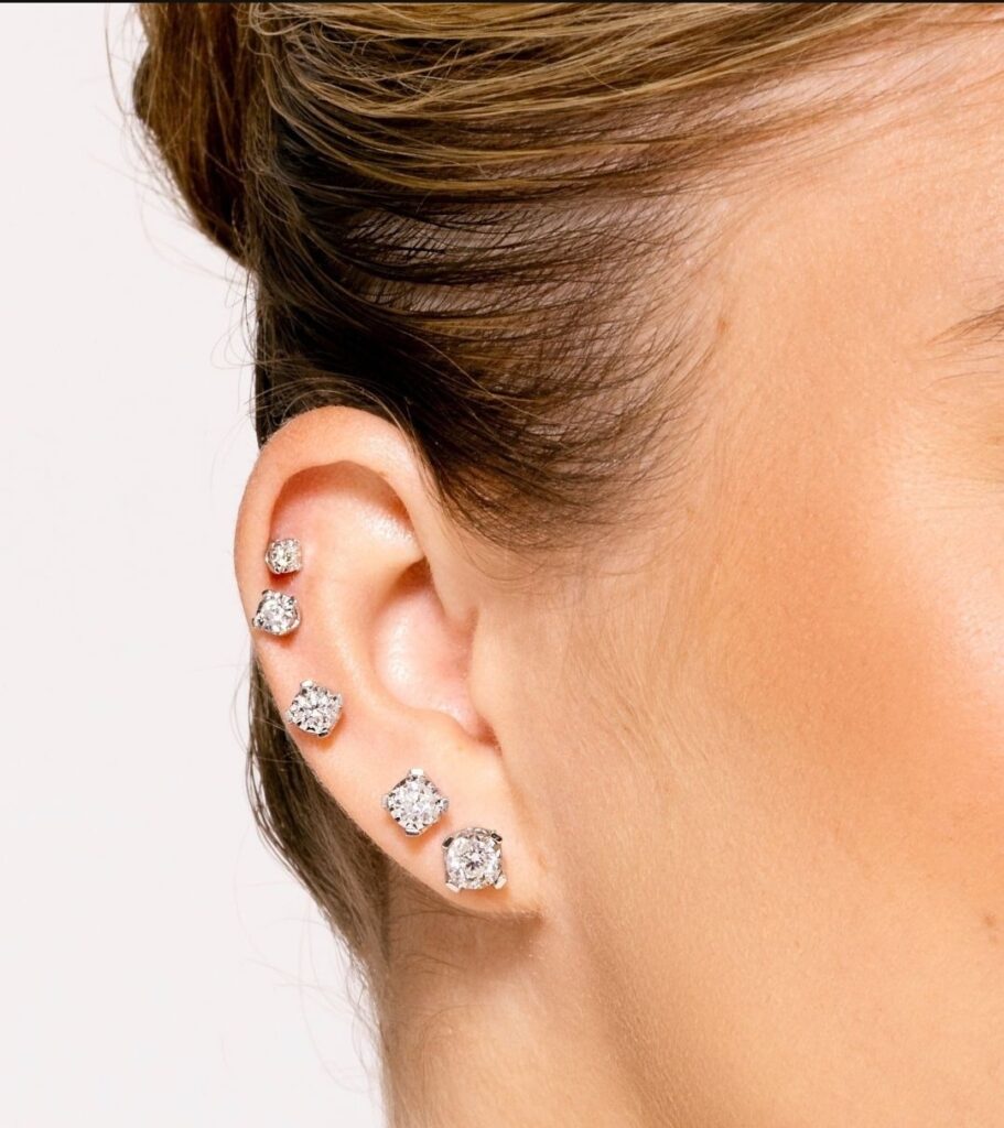Classic diamond studs