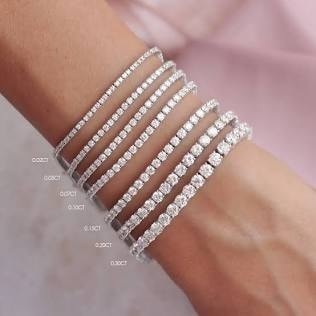 Tennis bracelet