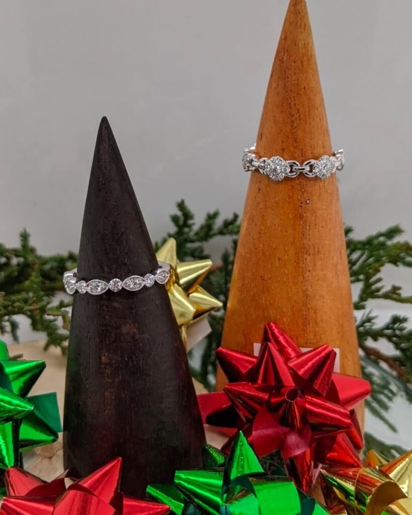 Pendants-with-Meaning-Hearts-Solitaires-Birthstones