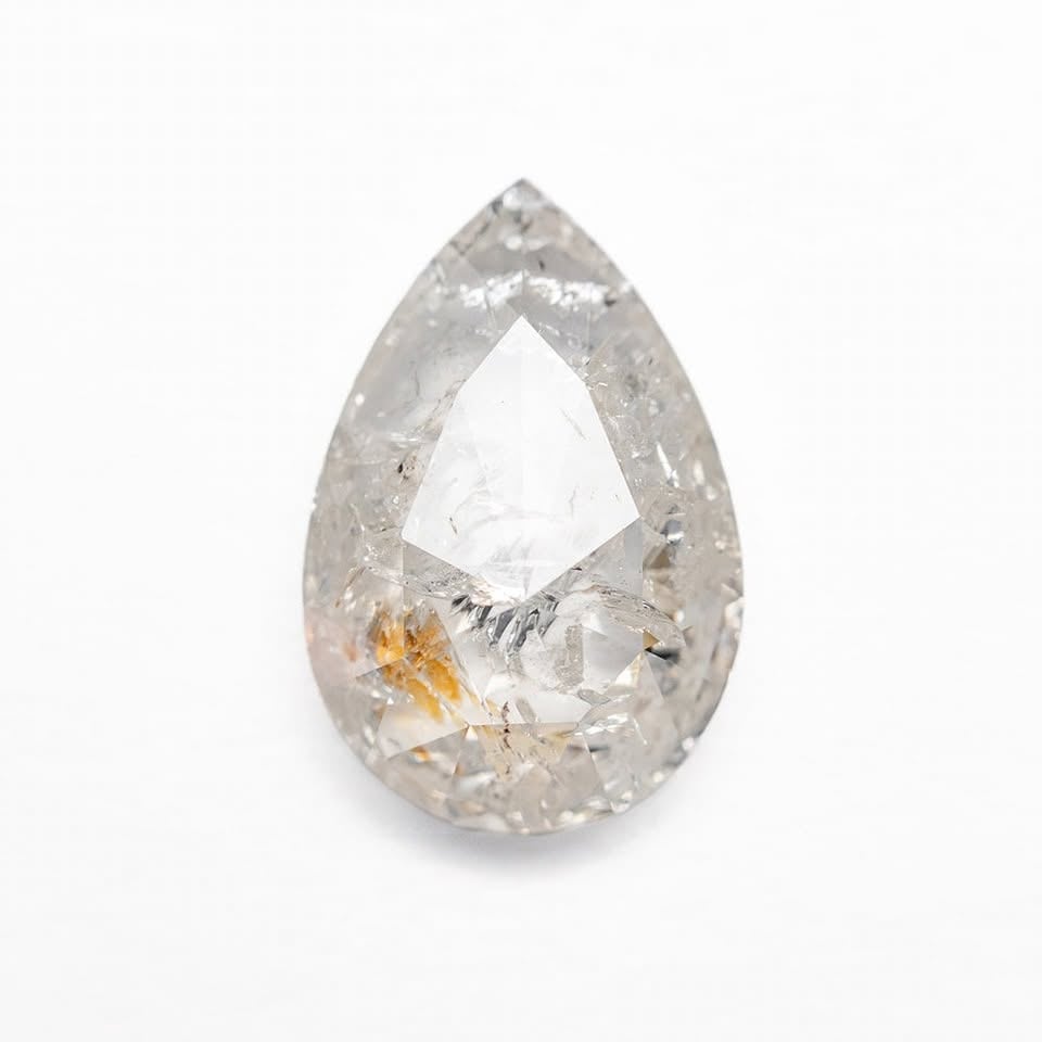 inclusions that create a varying color pallet,